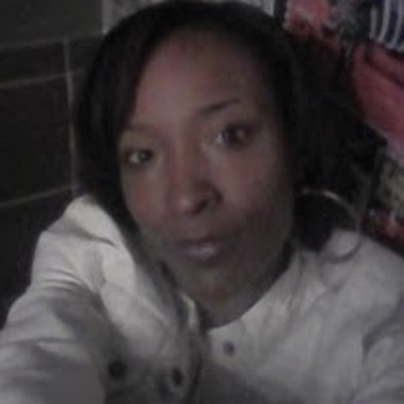 Meet your Posher, Latasha - Picture 1 of 1